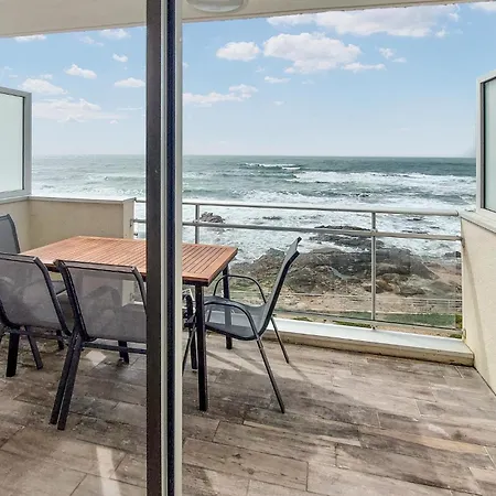 Apartment Front In Les Sables-dolonne *